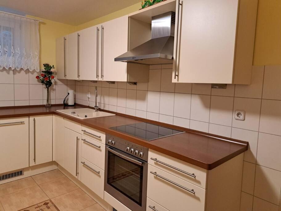 Schoene 2 Zimmer Wohnung Fürth المظهر الخارجي الصورة